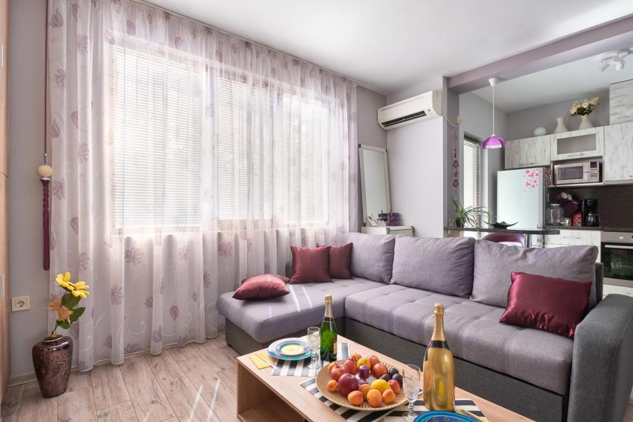 Ултра Виолет/Ultraviolet Apartment Burgas Exterior photo
